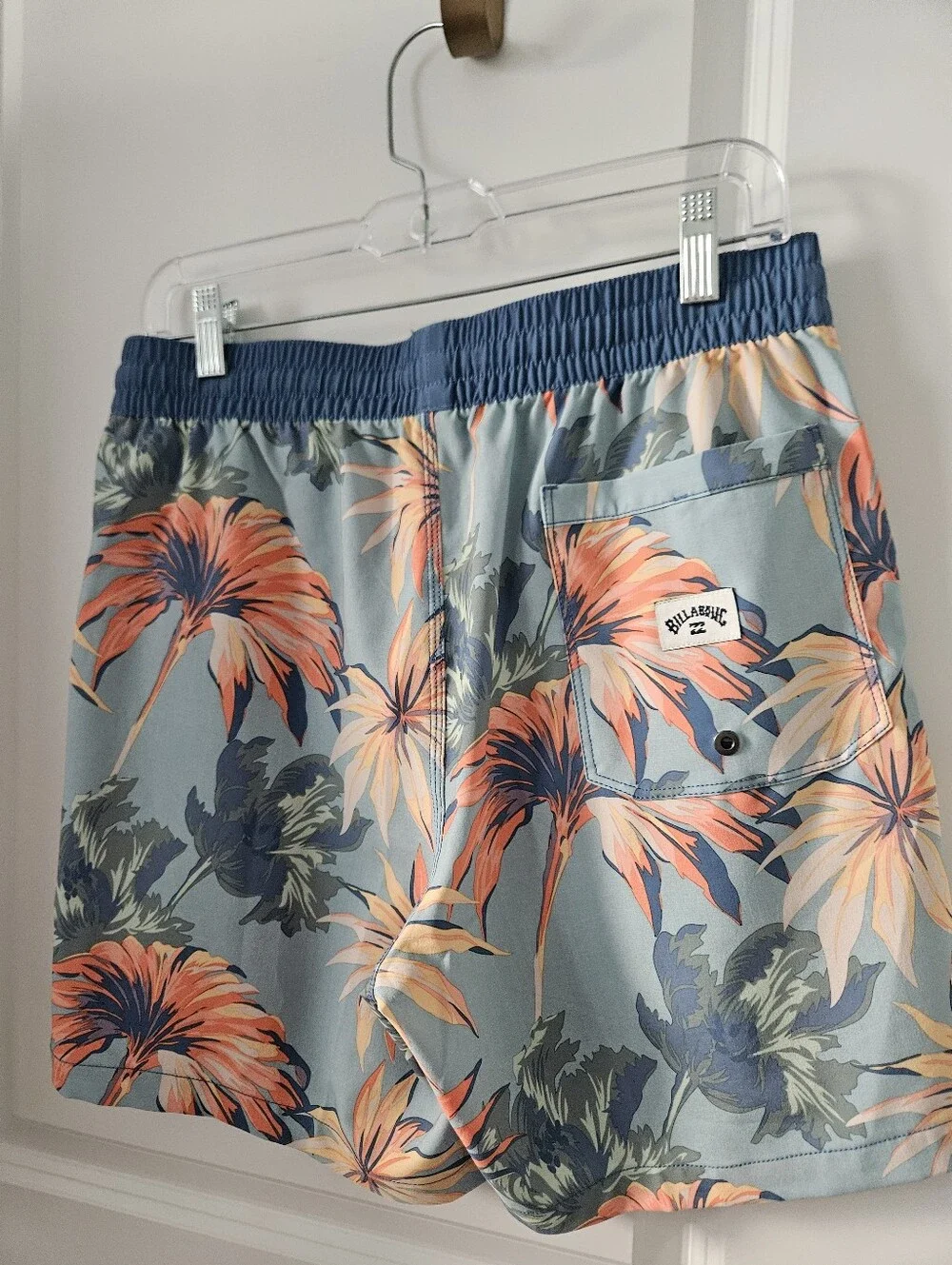 Billabong nwt mens